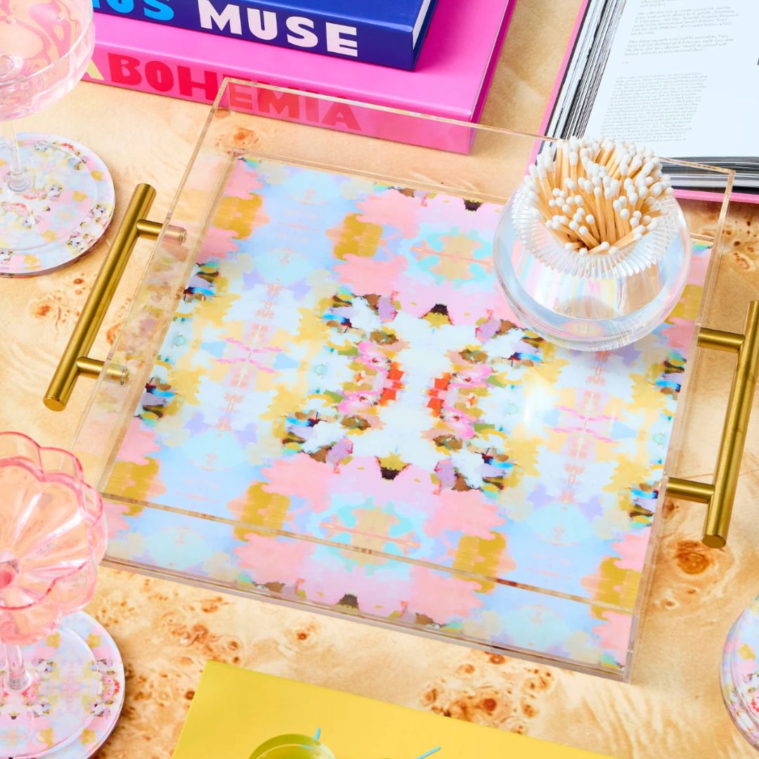 Décor– Laura Park