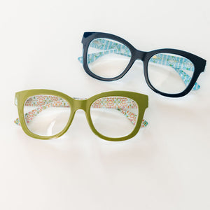 Center Stage - Green/Gasparilla | Laura Park
