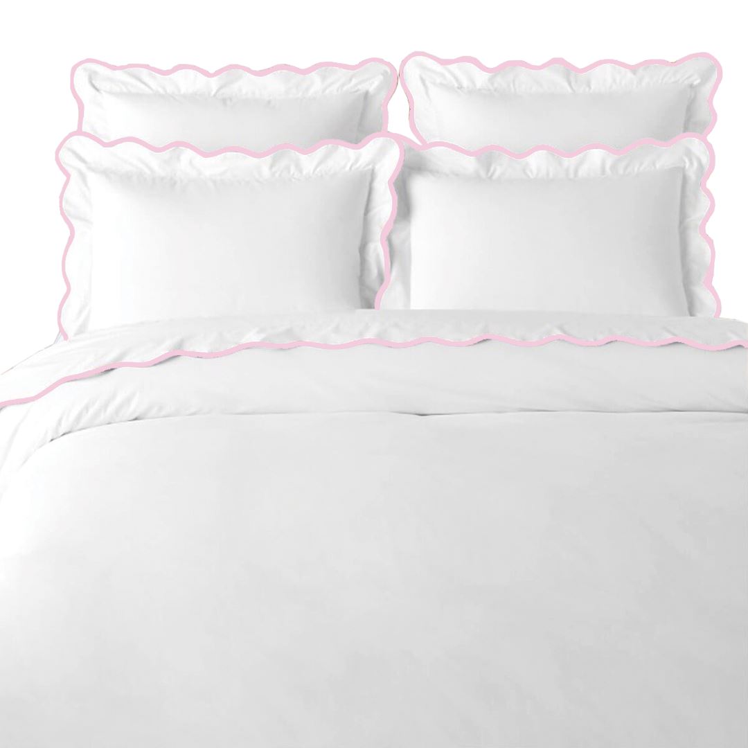 Scalloped Duvet Cover, Pink / White Laura Park