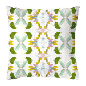 Dogwood 22x22 Outdoor Pillow