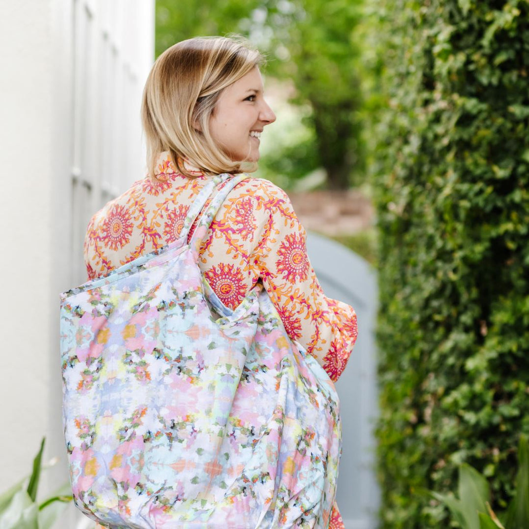 Brooks Avenue Tote Bag Laura Park